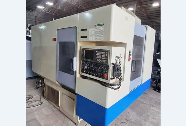 Vertical Machining Center